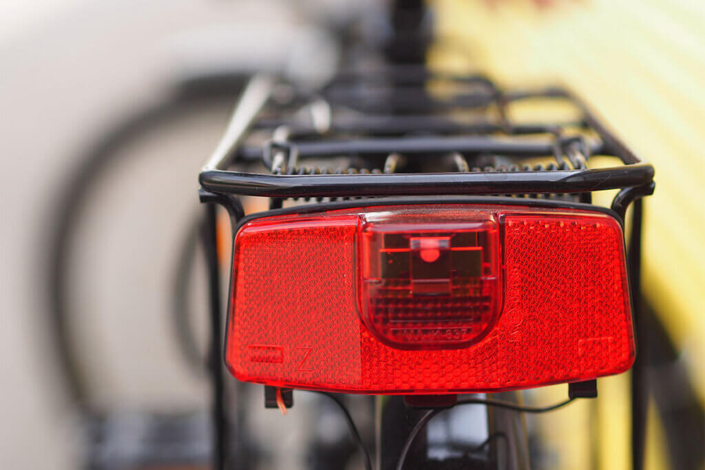 Bicycle tail light