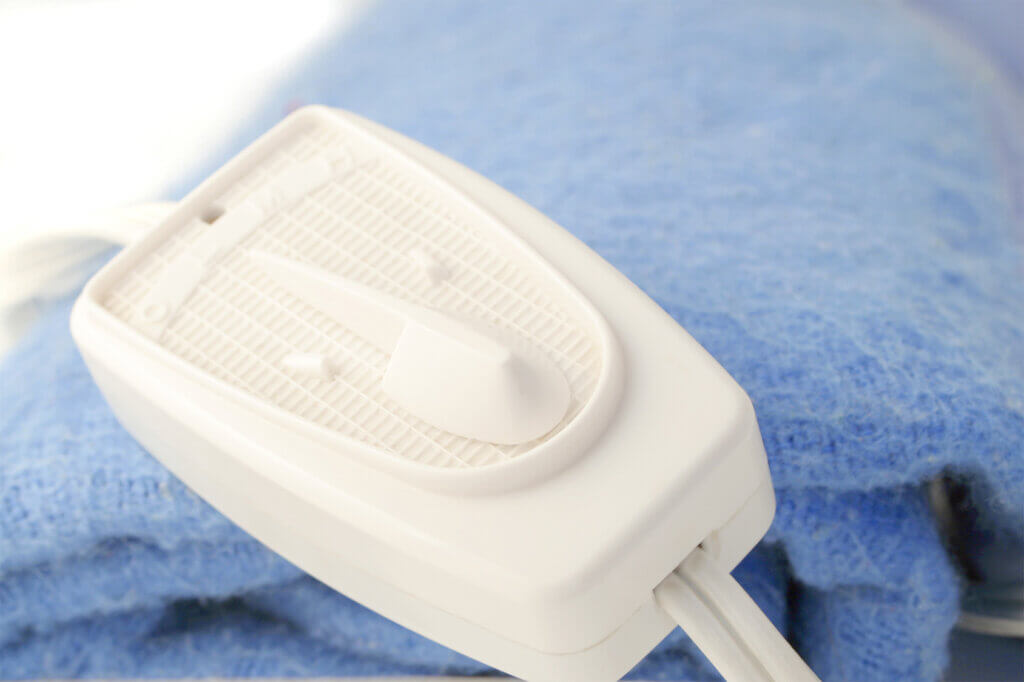 Switch for adjusting the electric blanket