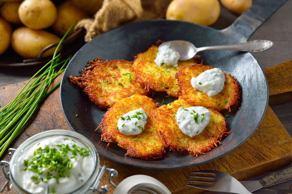 pan with rostis and cream