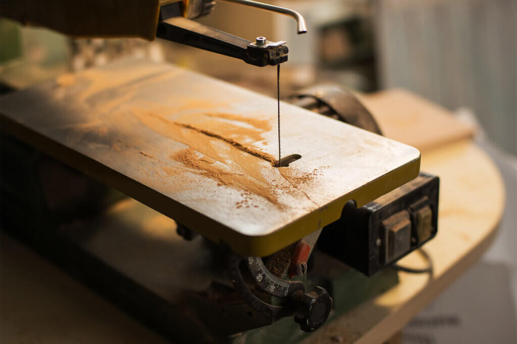 Scroll saw close-up